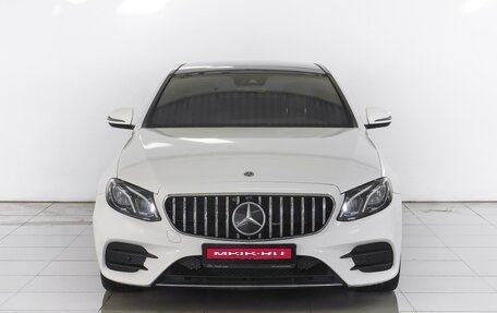 Mercedes-Benz E-Класс, 2017 год, 3 949 000 рублей, 3 фотография
