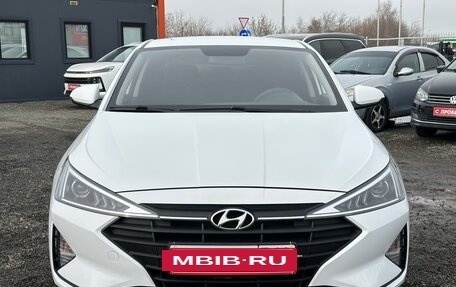 Hyundai Elantra VI рестайлинг, 2019 год, 1 700 000 рублей, 2 фотография