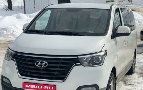 Hyundai H-1 II рестайлинг, 2021 год, 3 840 000 рублей, 5 фотография