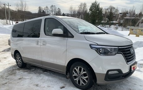 Hyundai H-1 II рестайлинг, 2021 год, 3 840 000 рублей, 4 фотография