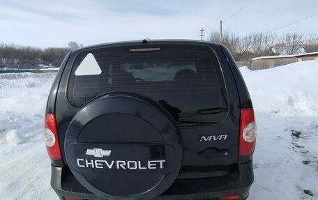 Chevrolet Niva I рестайлинг, 2011 год, 525 000 рублей, 3 фотография