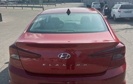 Hyundai Elantra VI рестайлинг, 2019 год, 1 650 000 рублей, 2 фотография