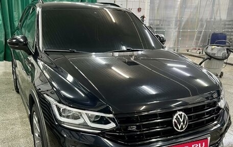 Volkswagen Tiguan II, 2021 год, 4 260 000 рублей, 3 фотография