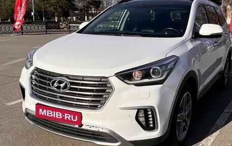 Hyundai Santa Fe III рестайлинг, 2017 год, 2 385 000 рублей, 2 фотография