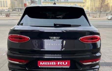 Bentley Bentayga I, 2021 год, 26 250 000 рублей, 5 фотография