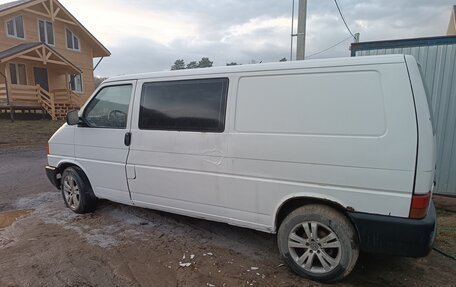 Volkswagen Transporter T4, 2001 год, 400 000 рублей, 3 фотография