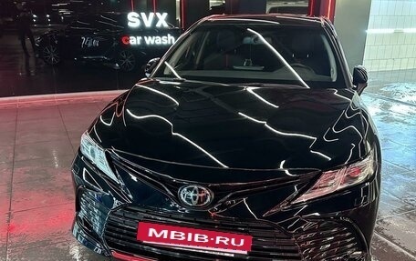 Toyota Camry, 2022 год, 4 200 000 рублей, 2 фотография