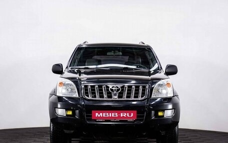 Toyota Land Cruiser Prado 120 рестайлинг, 2006 год, 1 835 000 рублей, 2 фотография