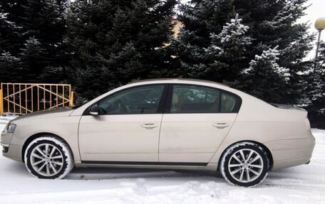 Volkswagen Passat B6, 2007 год, 890 000 рублей, 4 фотография
