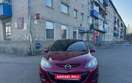 Mazda Demio III (DE), 2011 год, 730 000 рублей, 2 фотография