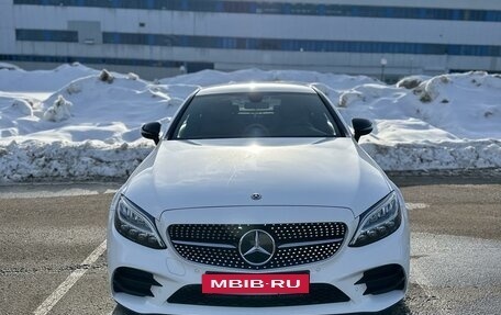 Mercedes-Benz C-Класс, 2019 год, 3 950 000 рублей, 2 фотография