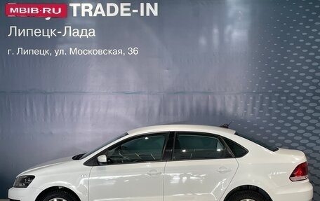 Volkswagen Polo VI (EU Market), 2017 год, 1 275 000 рублей, 2 фотография