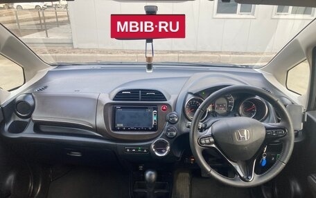 Honda Fit Shuttle I рестайлинг, 2012 год, 1 195 000 рублей, 3 фотография