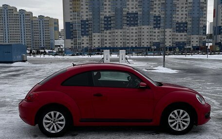 Volkswagen Beetle, 2013 год, 2 060 000 рублей, 4 фотография
