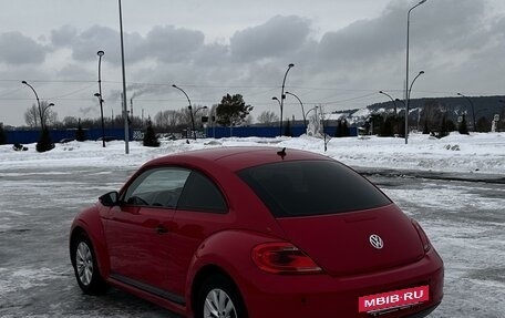 Volkswagen Beetle, 2013 год, 2 060 000 рублей, 3 фотография