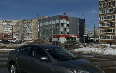 Mazda 3, 2013 год, 900 000 рублей, 2 фотография