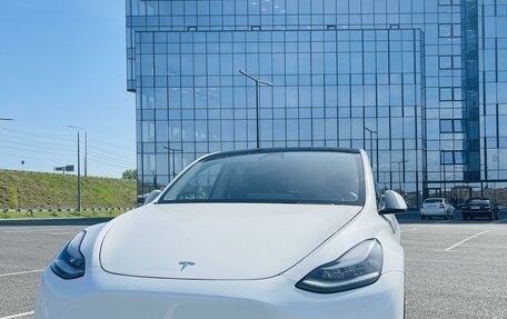 Tesla Model Y I, 2021 год, 5 300 000 рублей, 2 фотография