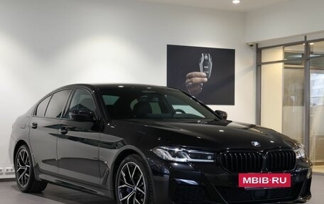 BMW 5 серия, 2020 год, 7 790 000 рублей, 3 фотография