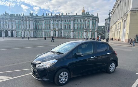 Toyota Vitz, 2018 год, 1 199 999 рублей, 2 фотография