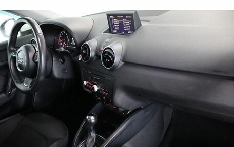 Audi A1, 2013 год, 1 049 000 рублей, 5 фотография