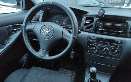 Toyota Corolla, 2002 год, 450 000 рублей, 4 фотография