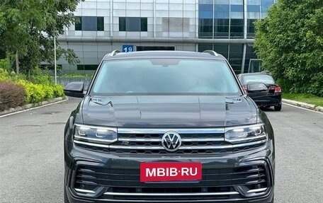 Volkswagen Teramont I, 2020 год, 3 689 000 рублей, 2 фотография