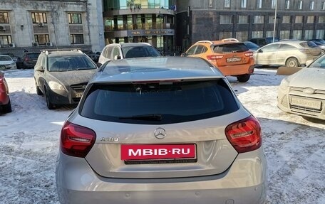 Mercedes-Benz A-Класс, 2017 год, 2 000 000 рублей, 4 фотография