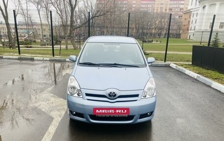 Toyota Corolla Verso I, 2006 год, 990 000 рублей, 2 фотография