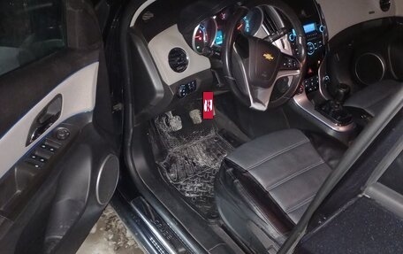 Chevrolet Cruze II, 2013 год, 1 090 000 рублей, 8 фотография