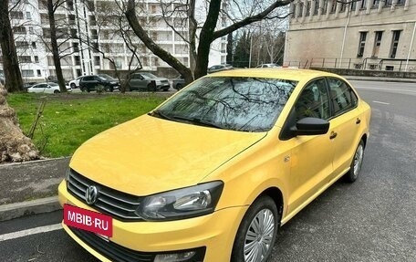 Volkswagen Polo VI (EU Market), 2018 год, 749 000 рублей, 3 фотография
