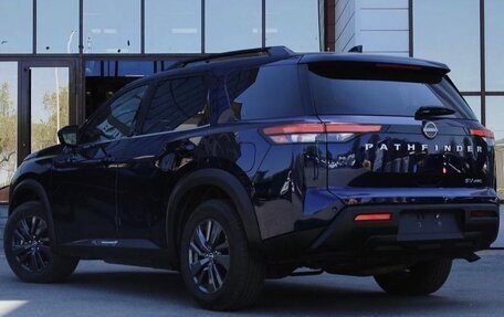 Nissan Pathfinder, 2021 год, 4 800 000 рублей, 3 фотография