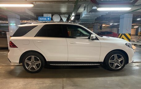 Mercedes-Benz GLE, 2017 год, 3 950 000 рублей, 3 фотография