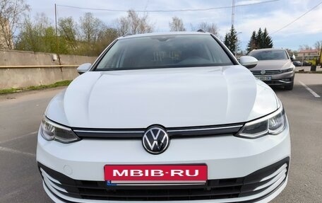 Volkswagen Golf VIII, 2021 год, 2 642 000 рублей, 7 фотография