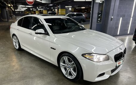 BMW 5 серия, 2015 год, 2 400 000 рублей, 4 фотография