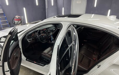 BMW 5 серия, 2015 год, 2 400 000 рублей, 8 фотография