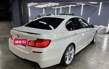 BMW 5 серия, 2015 год, 2 400 000 рублей, 2 фотография