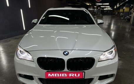 BMW 5 серия, 2015 год, 2 400 000 рублей, 3 фотография