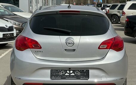 Opel Astra J, 2013 год, 999 900 рублей, 5 фотография