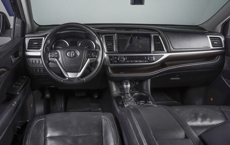 Toyota Highlander III, 2014 год, 3 479 000 рублей, 6 фотография