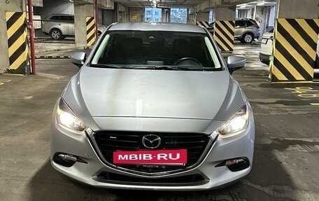 Mazda 3, 2017 год, 1 050 000 рублей, 2 фотография