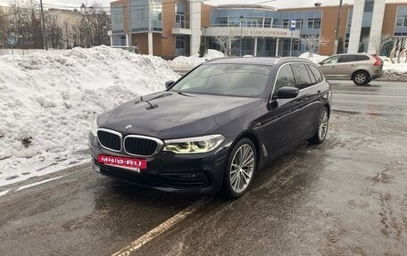 BMW 5 серия, 2019 год, 2 930 000 рублей, 2 фотография