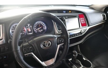 Toyota Highlander III, 2015 год, 3 199 000 рублей, 6 фотография