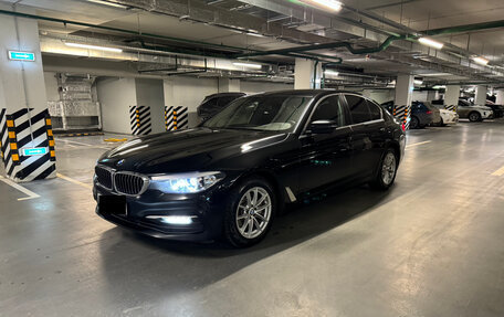 BMW 5 серия, 2018 год, 3 460 000 рублей, 2 фотография