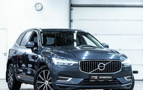 Volvo XC60 II, 2018 год, 3 210 000 рублей, 2 фотография