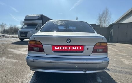 BMW 5 серия, 2001 год, 530 000 рублей, 8 фотография
