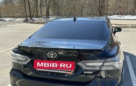 Toyota Camry, 2020 год, 3 390 000 рублей, 5 фотография