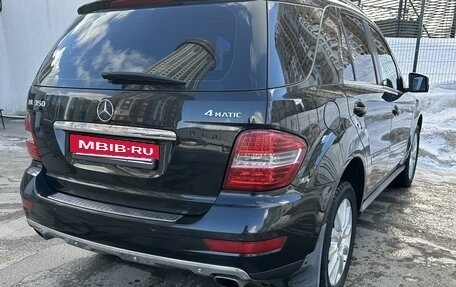 Mercedes-Benz M-Класс, 2011 год, 1 950 000 рублей, 4 фотография