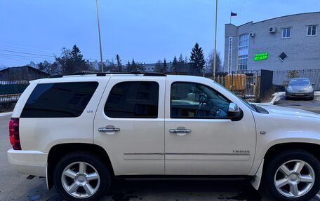 Chevrolet Tahoe III, 2013 год, 2 350 000 рублей, 7 фотография