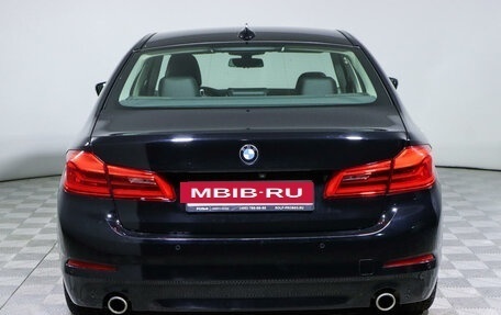 BMW 5 серия, 2019 год, 3 798 000 рублей, 6 фотография
