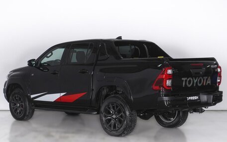 Toyota Hilux VIII, 2023 год, 6 699 000 рублей, 2 фотография